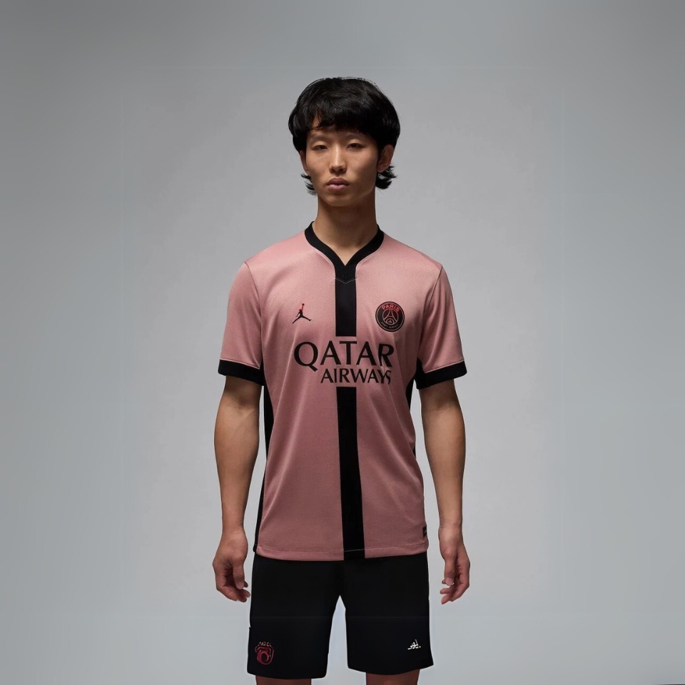 Paris Saint Germain Official Football Shirt Tuesday 2024/25