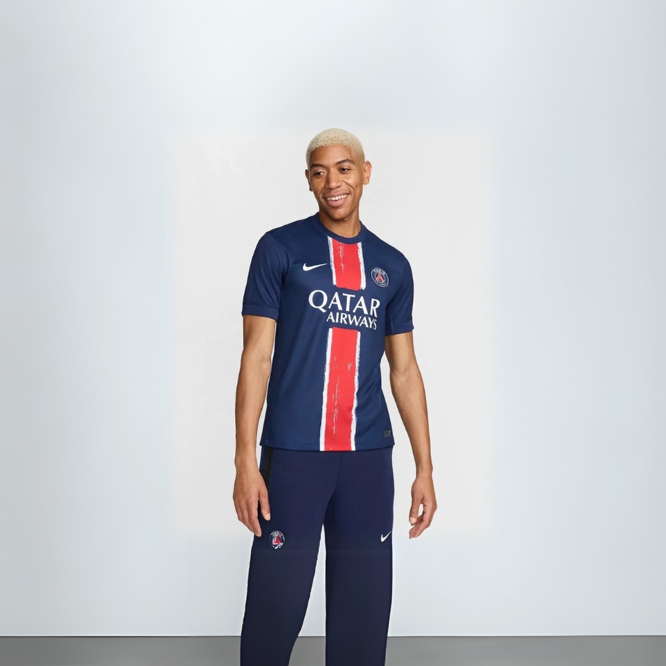 Official Paris Saint Germain Home Football Shirt 2024/25